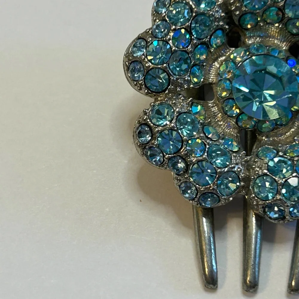 Blue Rhinestone Flower Claw‎ Clip